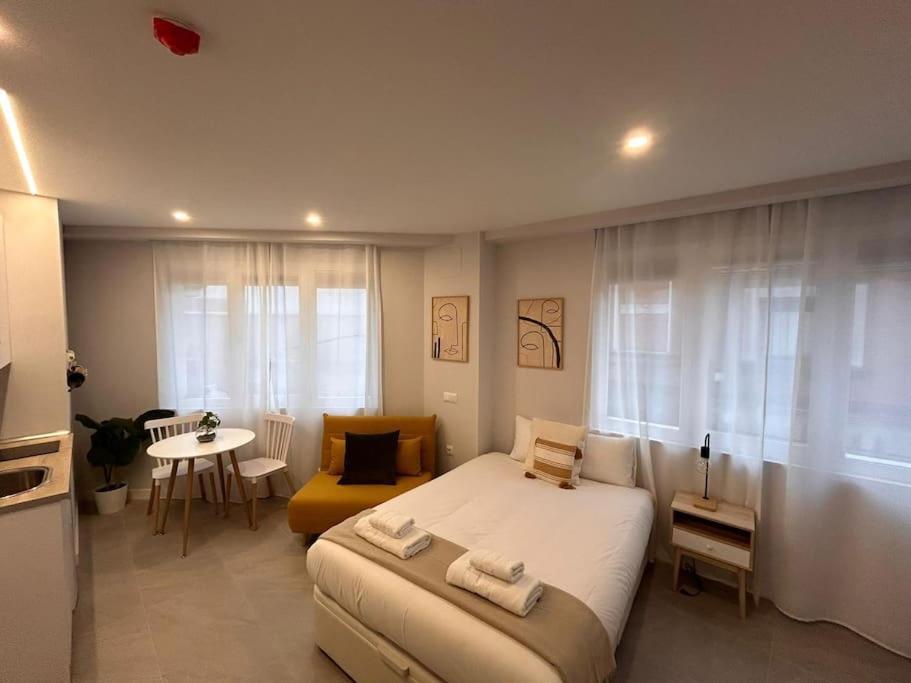 Cozy Studio In Tetuan - En 1/8 Madrid Extérieur photo